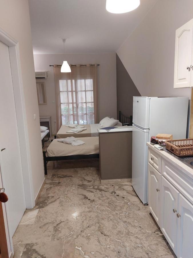 Ak Village Rooms Drepano  Eksteriør billede