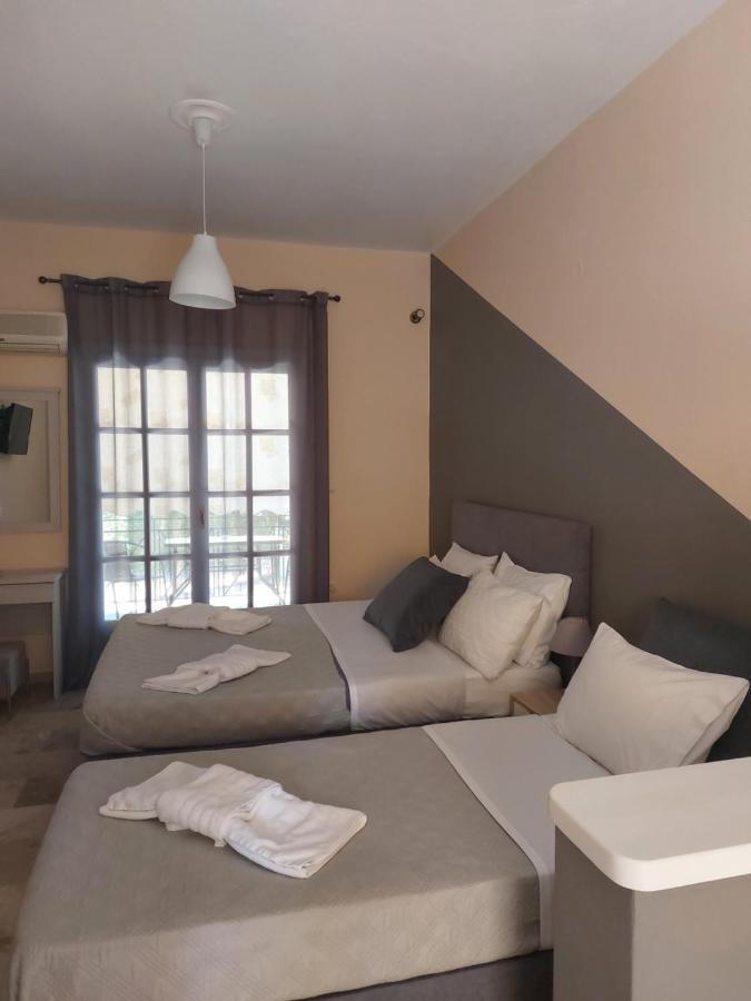 Ak Village Rooms Drepano  Eksteriør billede